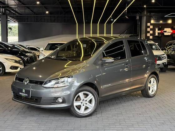 VOLKSWAGEN FOX 1.0 MI COMFORTLINE 8V FLEX 4P MANUAL